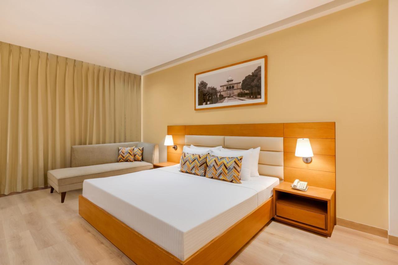 Lemon Tree Hotel Agra Shikohabad Екстер'єр фото