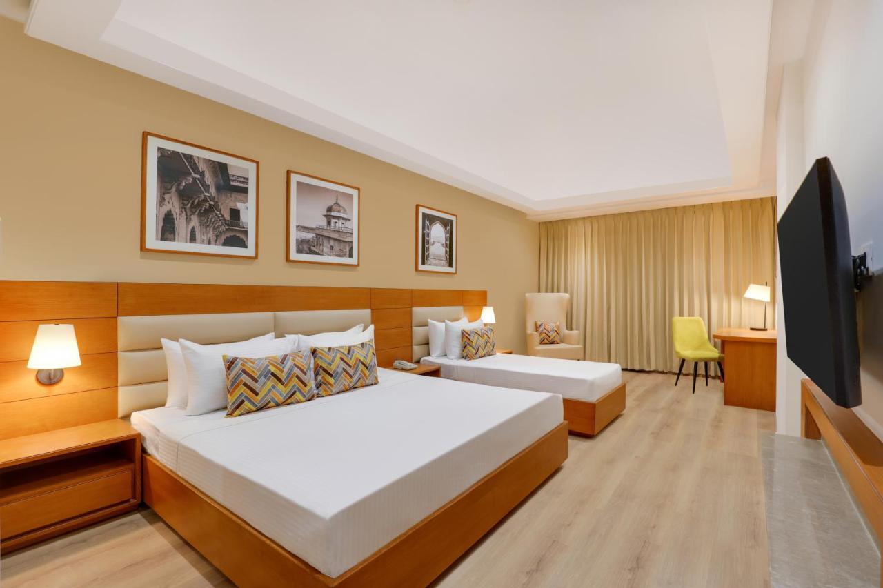 Lemon Tree Hotel Agra Shikohabad Екстер'єр фото