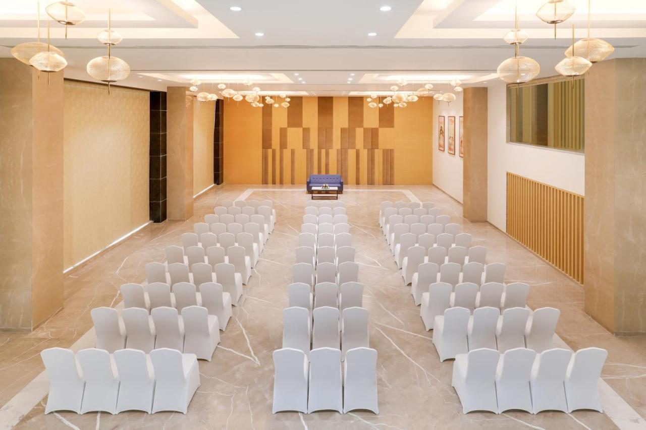 Lemon Tree Hotel Agra Shikohabad Екстер'єр фото