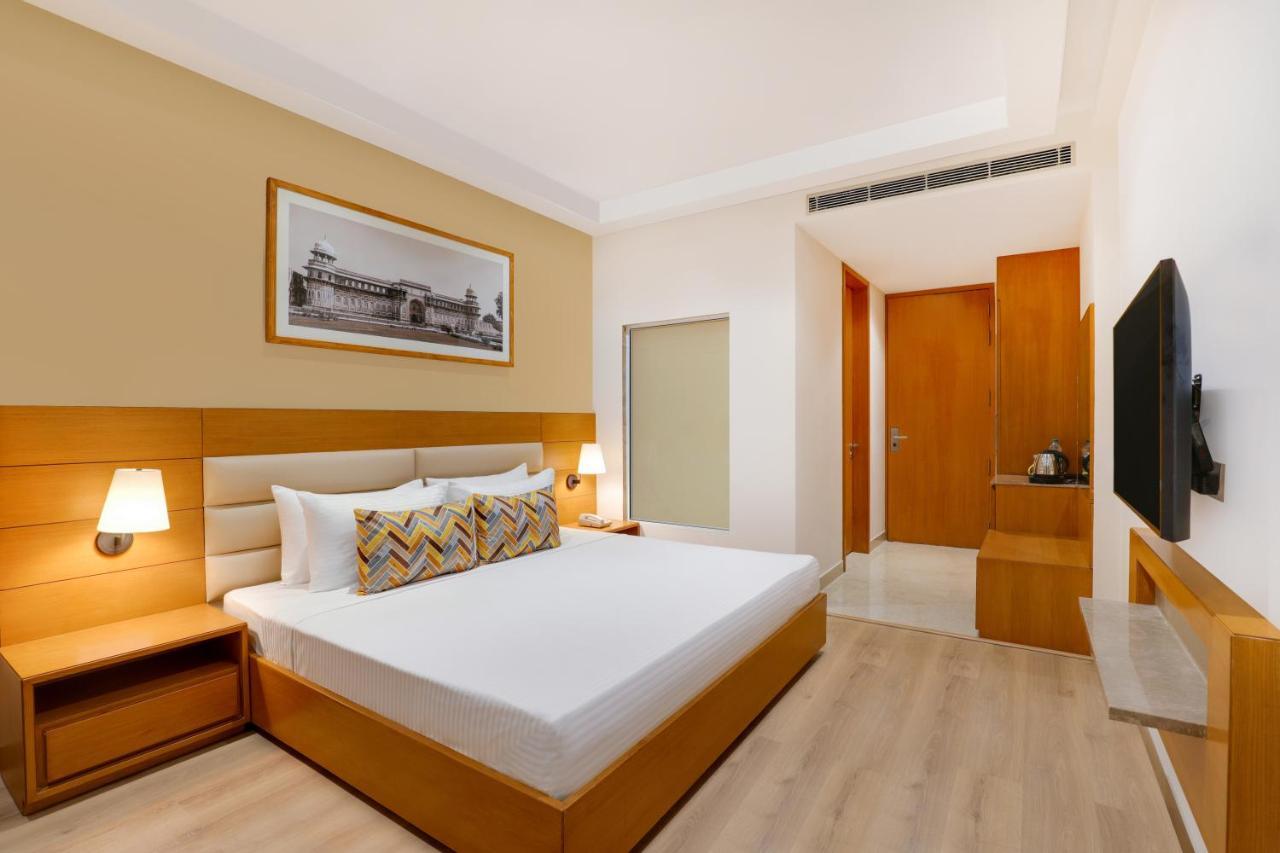 Lemon Tree Hotel Agra Shikohabad Екстер'єр фото
